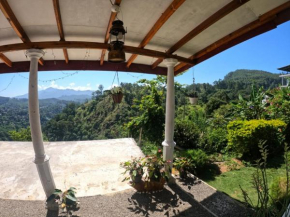 Black Bridge View Cottage